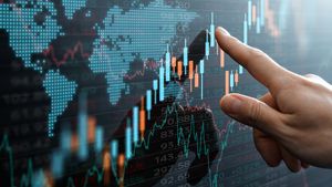 Full Steam Ahead on Russia Sanctions