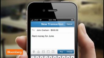 Millennials Say ‘Venmo Me’ to Fuel Mobile-Payment Surge