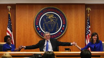 FCC approves net neutrality rules for 'open internet'
