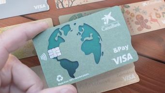 CaixaBank to replace cards with recycled material
