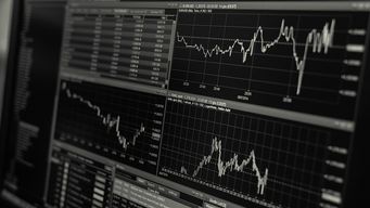 ‘Extraordinary’ Month Heaps Further Pain on Hedge Funds