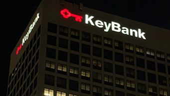 US Banks Build Tokenized Deposit Network to Guard Their Turf