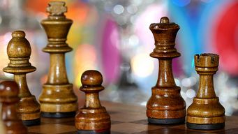 The Essential Parts of a Successful Marketing Strategy: The 4Rs by Leor Franks of FTI Consulting