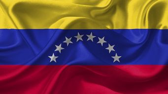 Venezuela's President Nicolás Maduro has proposed bringing forward next year's election for the opposition-controlled National Assembly.