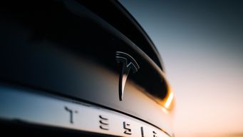 Will most car manufacturers & auto insurers disappear in less than a decade?