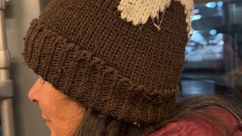 What has Julie's hat got to do with B2B sales?