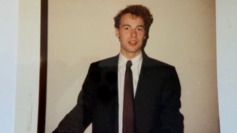 I signed my first deal ever, at my first ever B2B enterprise customer meeting