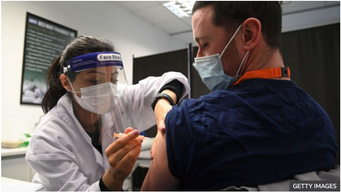 As a salesperson do I need to be vaccinated?