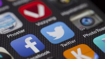Can Small Businesses benefit from Social Media?