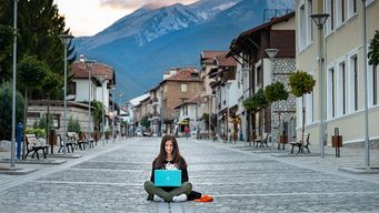 An Entrepreneur’s Guide to Long-term Marketing Strategies amid COVID-19