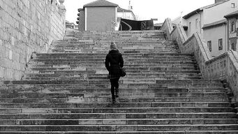 Want to Shrug off the Pandemic and Hit a New Sales Record - Get Your CEO on Social!