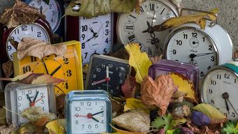 Using social selling to compel your prospective clients to change from your competitor and buy your stuff