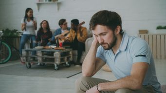 The solution to stagnating seller productivity isn't another sales course