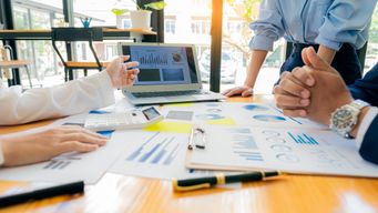 5 ChatGPT prompts for social selling sales success