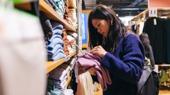 We all love going shopping but we hate it  when a shop assistant comes up to us and says "can I help you?"
