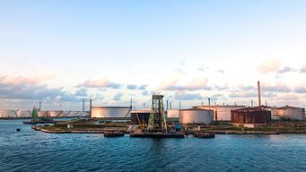 What Oil Majors’ Latest Reports Reveal About the Energy Transition