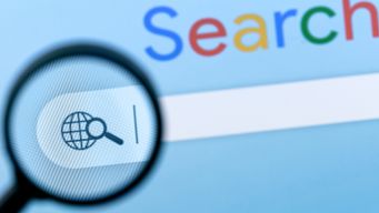 Search Traffic Is Collapsing... and AI Is Taking Its Place