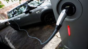 Italy approves nearly $700 million in new subsidies for EVs