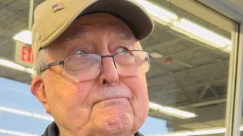 TikToker Crowdfunds $1.5 Million for 88-yo Army Veteran After Viral Supermarket Moment