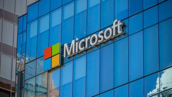 Microsoft: Removing Single-Use Plastic Waste for The Planet
