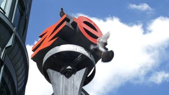 This is a test: Featured item link