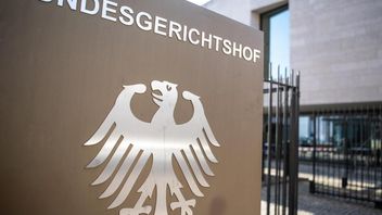 Should competition authorities enforce the GDPR?