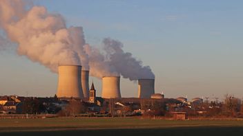 Delegated Regulation incorporating nuclear and gas disclosures into SFDR RTS adopted by European Commission