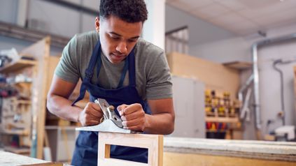 Apprenticeship levy: businesses urge postponement