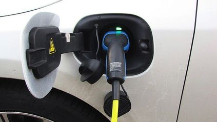 Property Owners and Occupiers are in the Driving Seat of EV Adoption – Can You Afford to Fall Behind?
