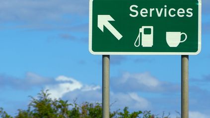 Can restaurants put the "service" back into service stations?