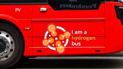 London gets hydrogen-powered double-deckers