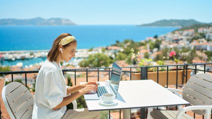 Remote and hybrid working: is the tide turning?