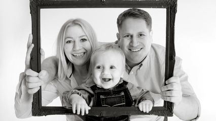 A family shoot offer for £40, including 2 prints