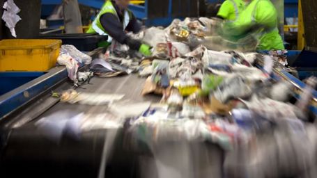 Hefty brand kicks off new initiative to keep hard-to-recycle plastics out of landfills