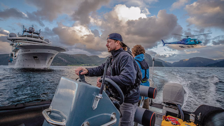 Race to the Bottom: Exploration of the Ocean Floor is High Tech