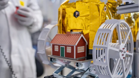 This Adorable Mini House Is About to Land on the Moon