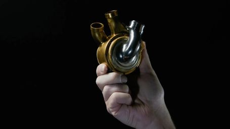 World's first titanium artificial heart transplant