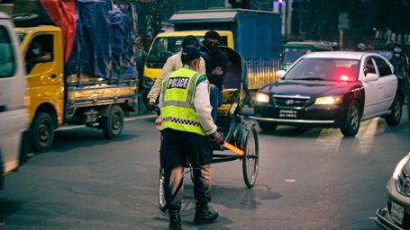 Tackling Major Traffic Issues in Dhaka: Urgent Steps to Improve the Situation