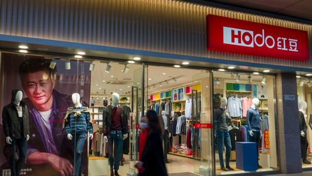 Chinese apparel firm exports carbon-offset clothing