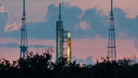 Let's try that again... NASA delays Artemis I test flight because of engine issues