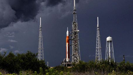 Artemis launch live updates: NASA halts flow for tanking