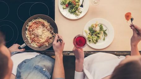 7 tips for being on a vegan diet when your partner isn't
