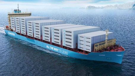 The First Cargo Ship Running on Green Methanol Weighs Anchor Amidst Merchant Shipping Decarbonization