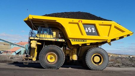 University researchers advance renewable mining strategies in Wyoming's Powder River Basin