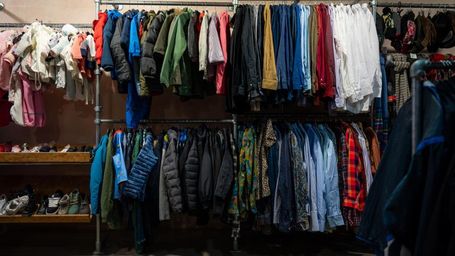 Shopping for second-hand fashion ‘could prevent carbon emissions’