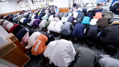 Ramadan 2024 greetings, how to say 'happy Ramadan' and what Ramadan Mubarak means