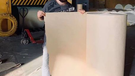 Estudiantes Crean Papel De Hojas Caídas De Los Árboles Para Evitar La Tala De Bosques