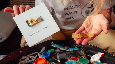 Peckham woman starts lockdown business using rubbish from the River Thames to make greetings cards