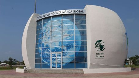 La casa de la tierra...mostrando el futuro