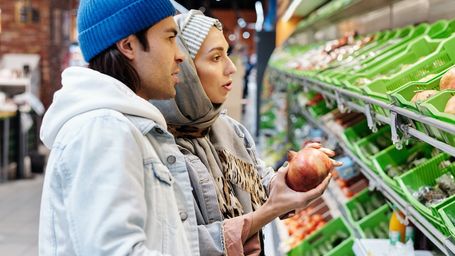 50% Shoppers Think About Sustainability When They Buy Food, Poll Shows